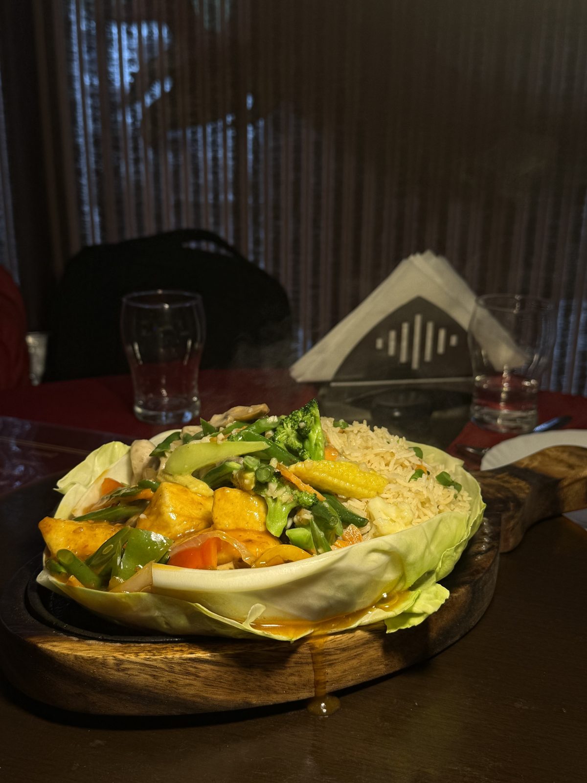 Vegetable stir-fry sizzler